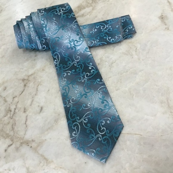 GIANFRANCO ITALY TIE with POCKET SCARF - Picture 7 of 7